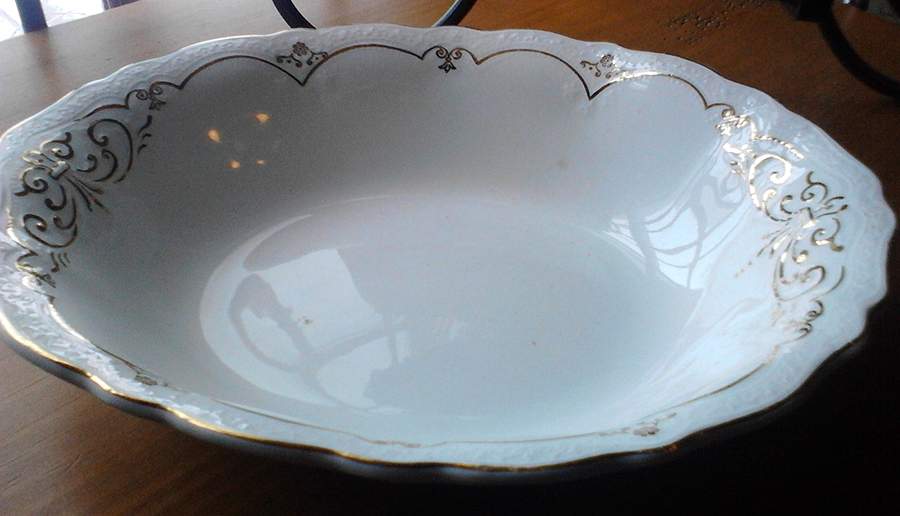 JB885 8" Oval Vegetable Bowl by Johnson Brothers-1