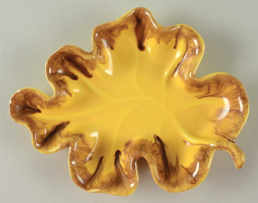 JA4 Leaf Shaped Dish by Jaska of California-1