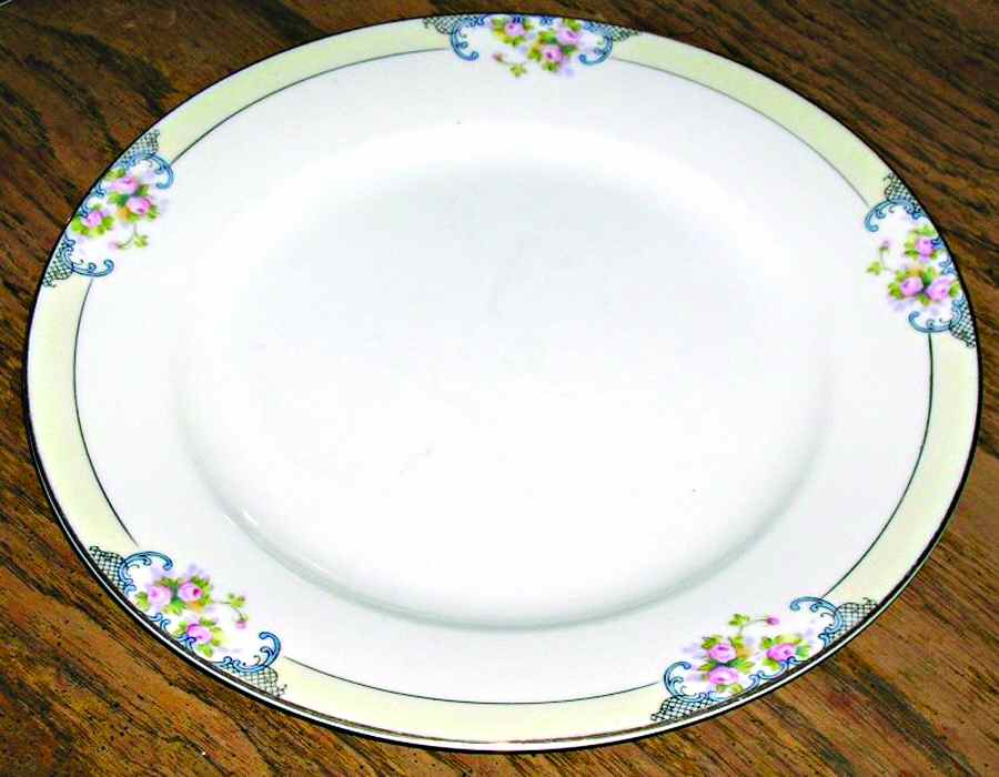 N4605 Dinner Plate by Noritake-1