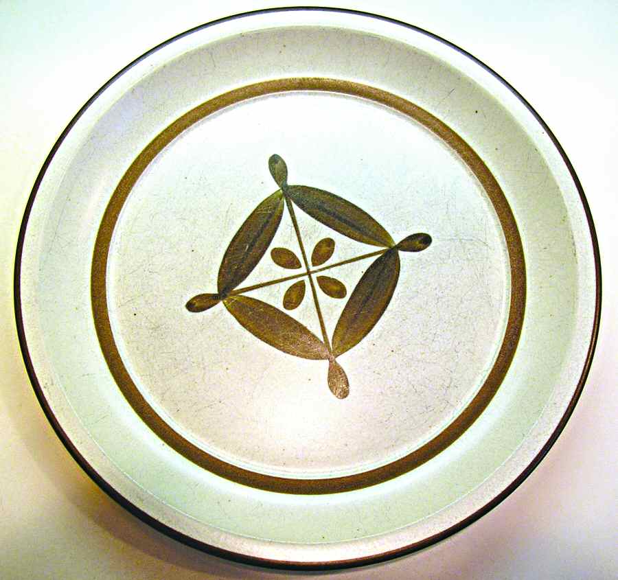 JAP565 Dinner Plate by Japan-1