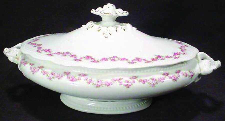JB894 Oval Covered Vegetable by Johnson Brothers-1