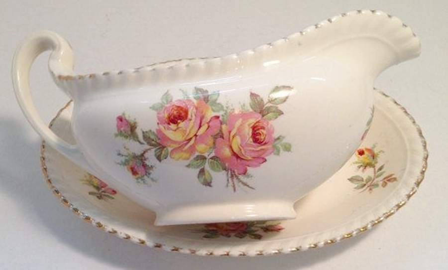 JB896 Gravy Boat & Underplate by Johnson Brothers-1