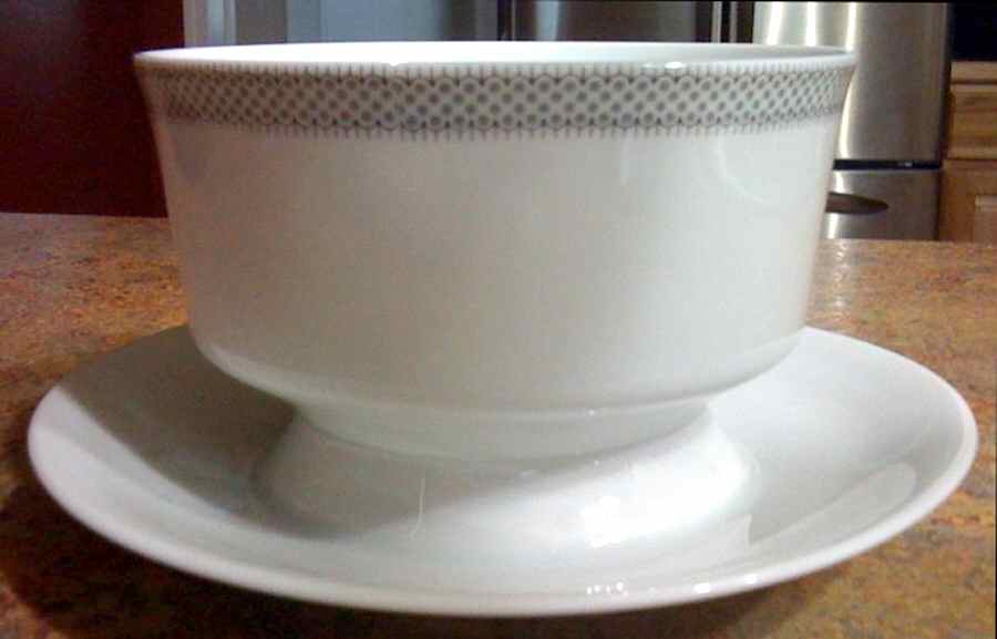 JOE39 Gravy Boat with Attached Underplate by Johann Seltmann-1