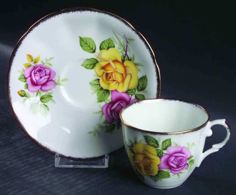 J683 Flat Cup & Saucer Set by Jason (England)-1