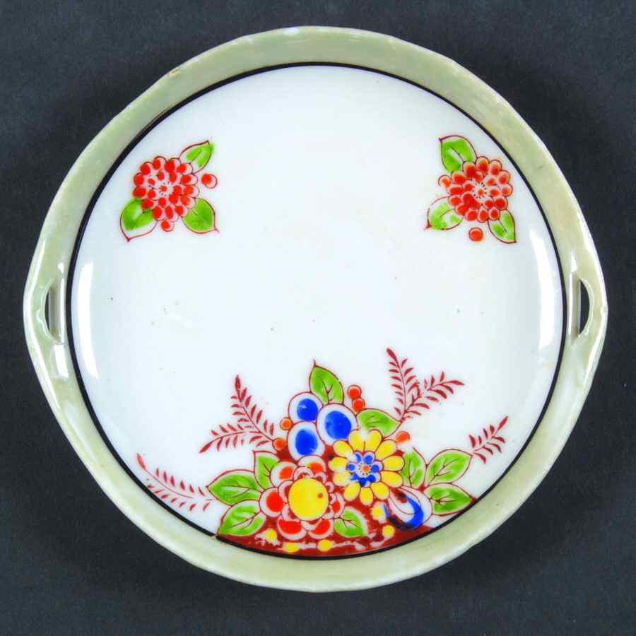 JAP585 Child's Plate by Japan-1