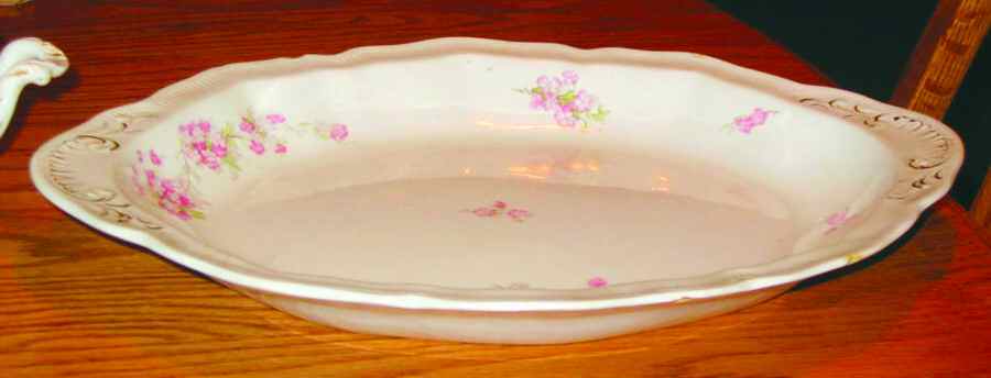 JB911 12" Oval Serving Platter by Johnson Brothers-1