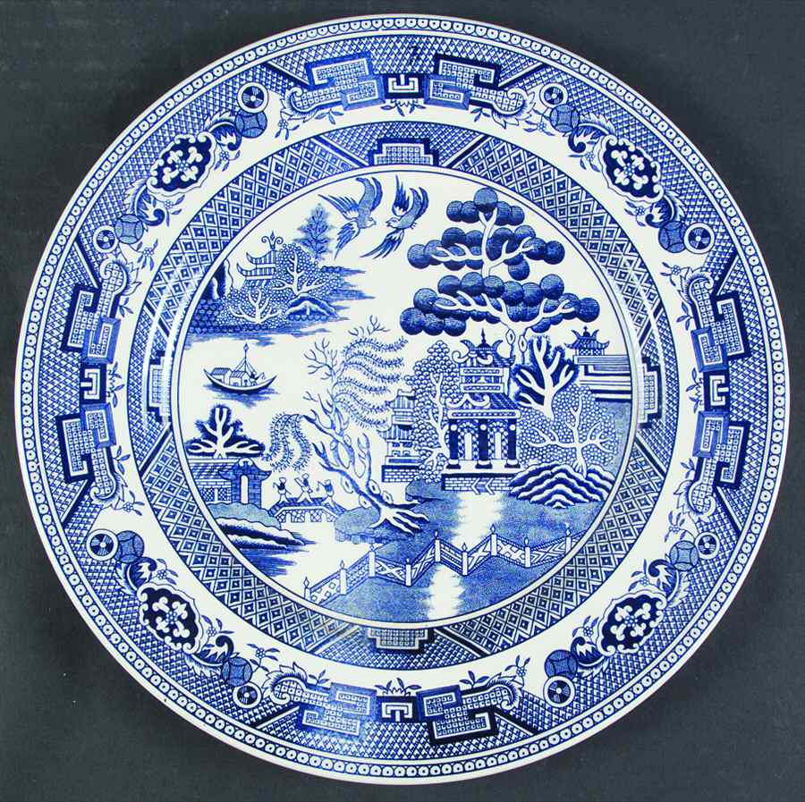 Blue Willow Dinner Plate by John Tams-1