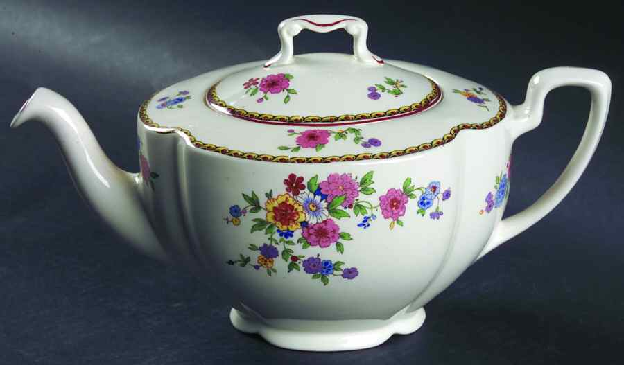 JB916 Teapot & Lid by Johnson Brothers-1