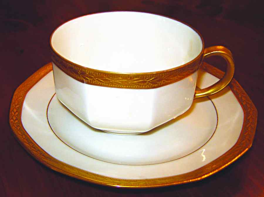 JOH346 Flat Cup & Saucer Set by Johann Haviland-1
