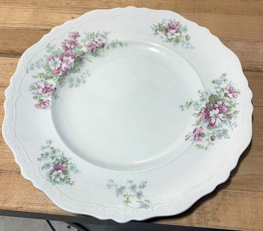 JB929 Luncheon Plate by Johnson Brothers-1