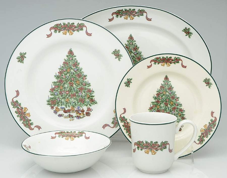 Victorian Christmas ("England 1883") 33 Piece Set by Johnson Brothers-1