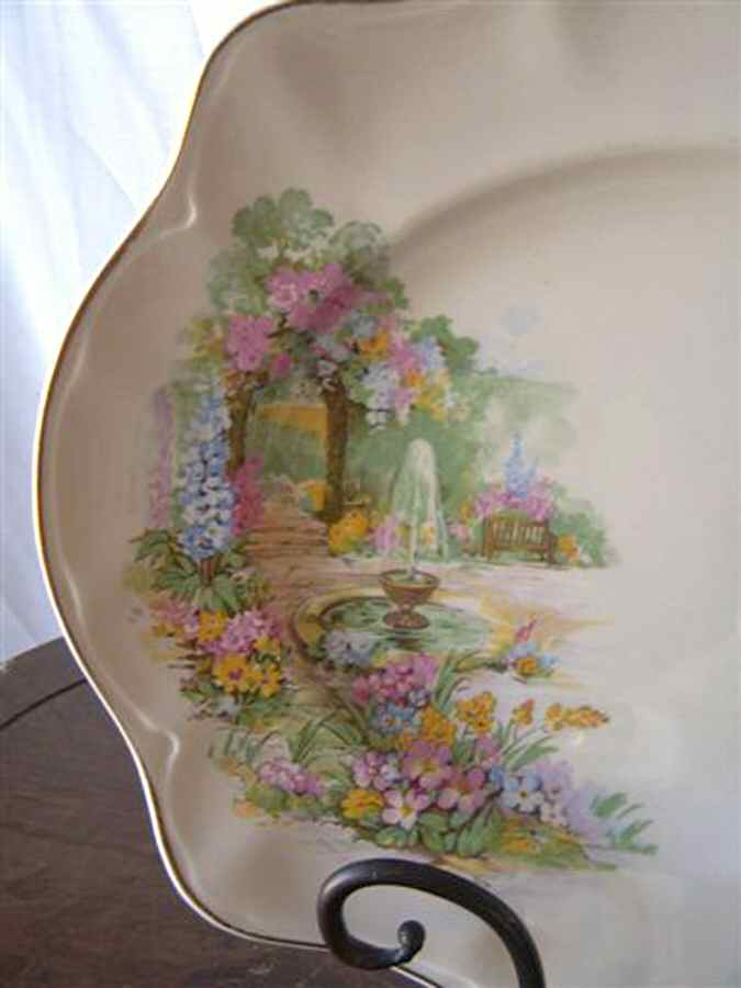 JB951 12" Oval Serving Platter by Johnson Brothers-1