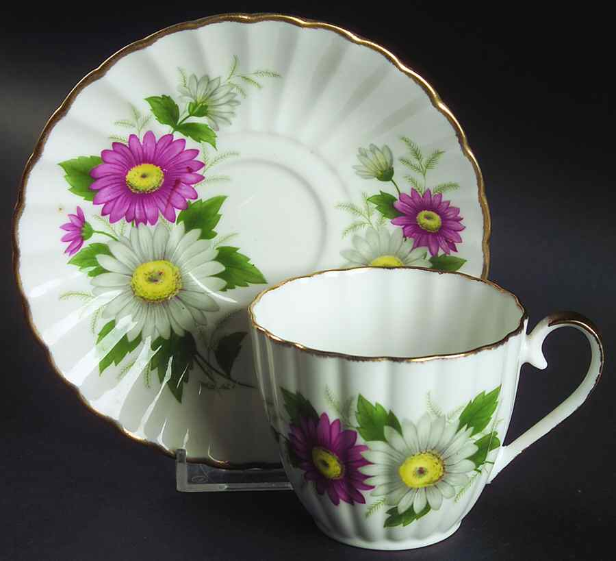 J748 Flat Cup & Saucer Set by Jason (England)-1