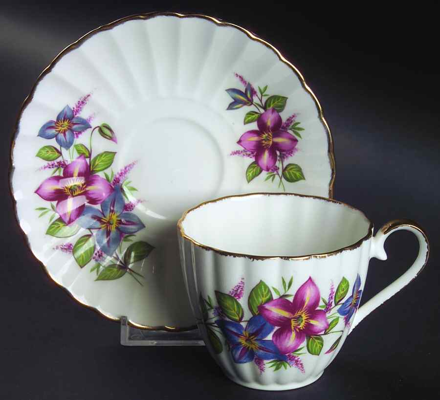 J832 Flat Cup & Saucer Set by Jason (England)-1