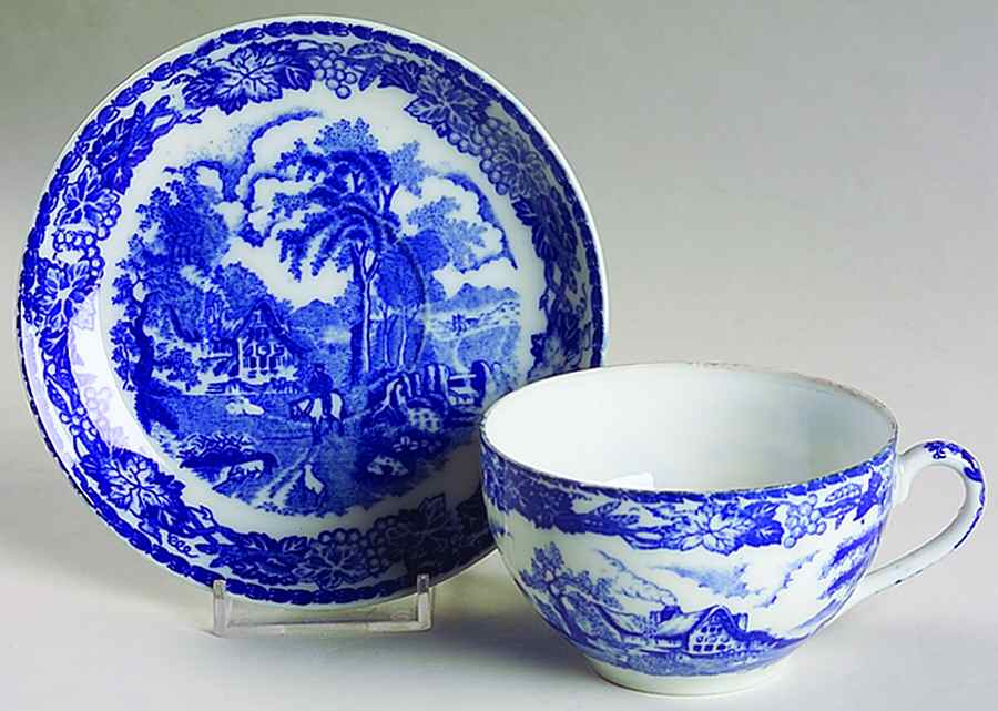 JAP502 (Blue) Flat Cup & Saucer Set by Japan-1