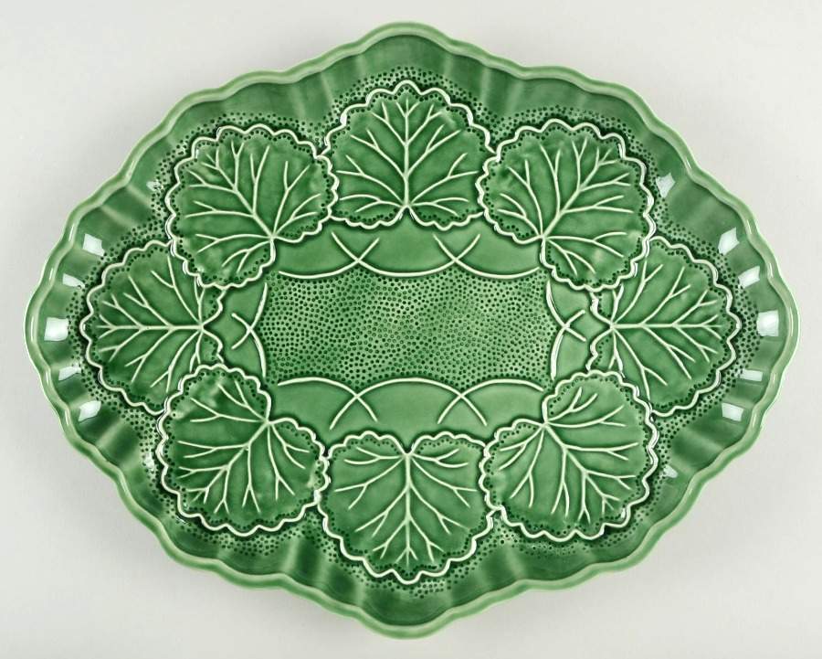 Green Leaf Majolica 16" Oval Serving Platter by Jay Willfred-1