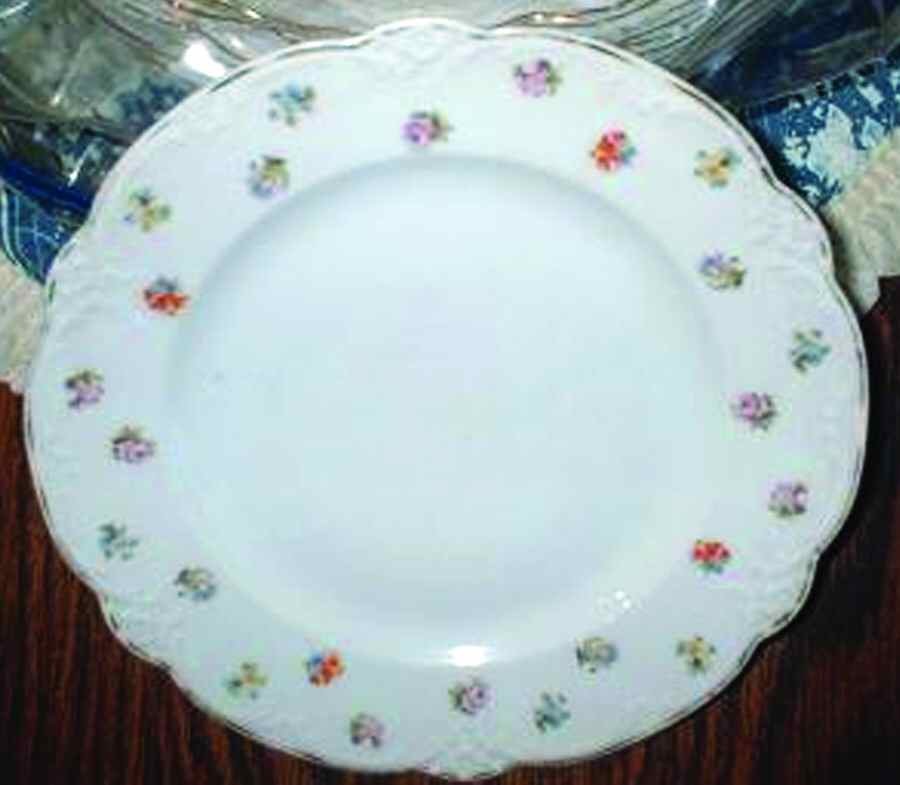 JOH356 Dinner Plate by Johann Haviland-1