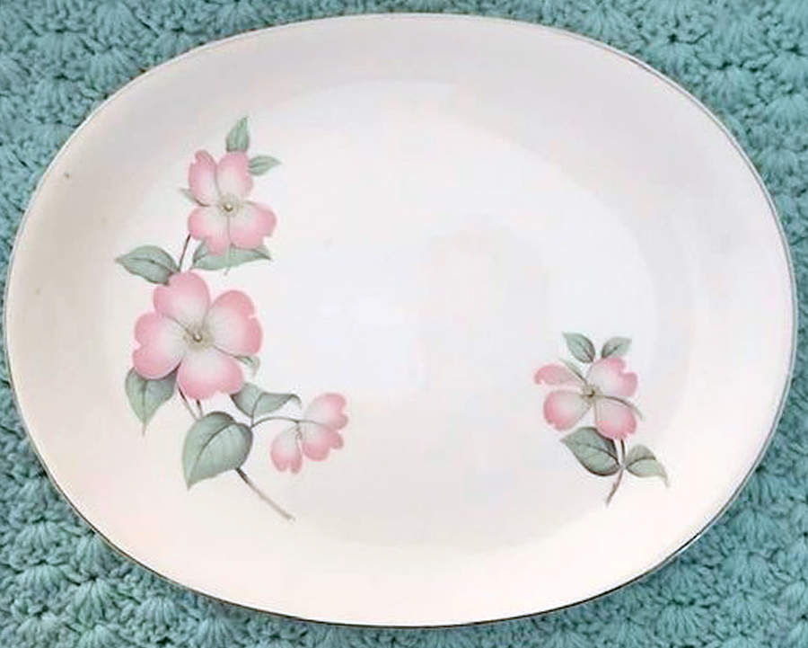 JB969 12" Oval Serving Platter by Johnson Brothers-1