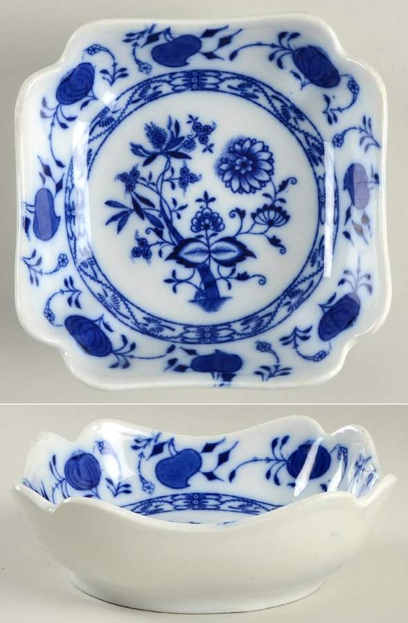 Holland (Smooth) 6" Square Vegetable Bowl by Johnson Brothers-1