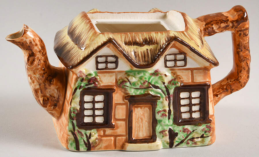 JAP722 (Square Cottage Shaped) Mini Teapot No Lid by Japan-1