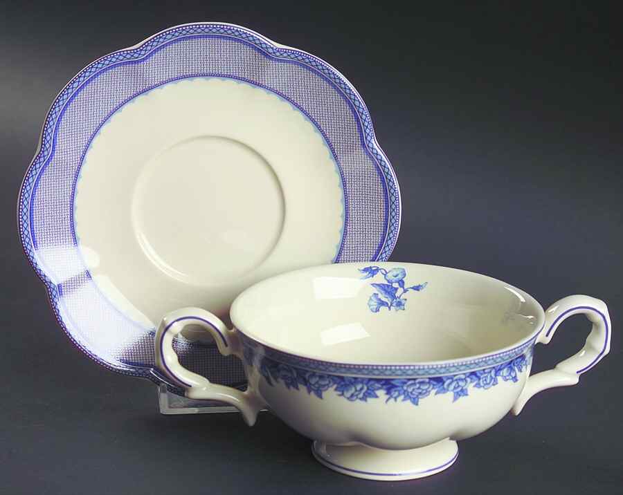 Victorian Rose Footed Cream Soup Bowl & Saucer Set by Johann Haviland-1