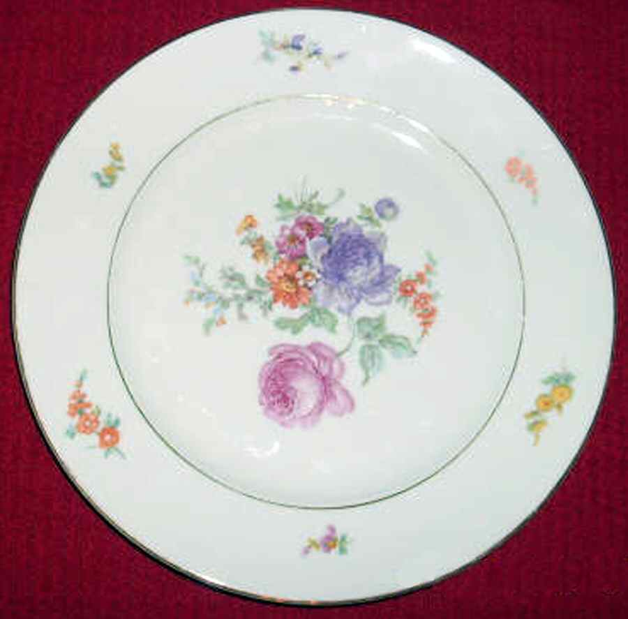 JOE51 Dinner Plate by Johann Seltmann-1