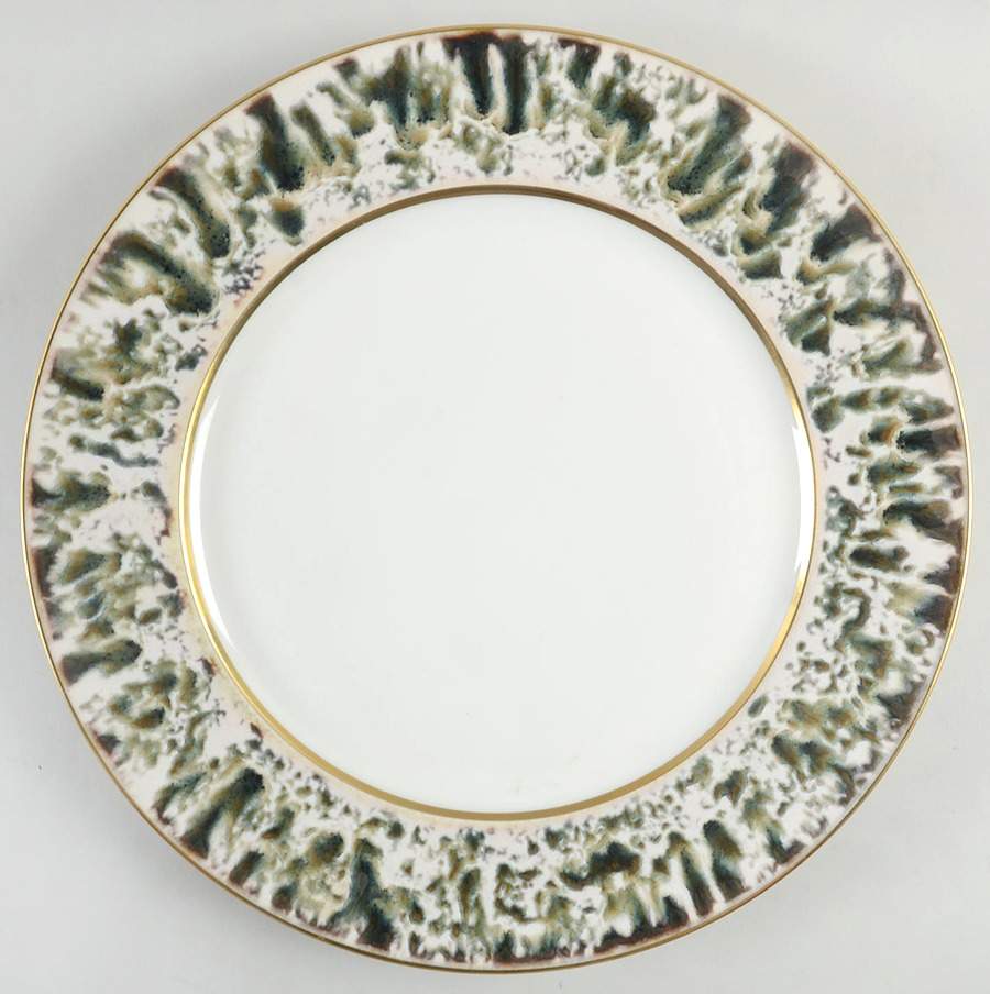 Cream Scale (Gold Trim) 15" Chop Plate (Round Platter) by Jaune de Chrome-1