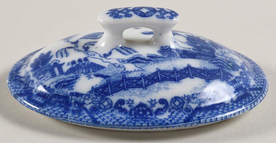 Blue Willow (Child's Set, Made in Japan) Lid for Toy Tureen by Japan-1
