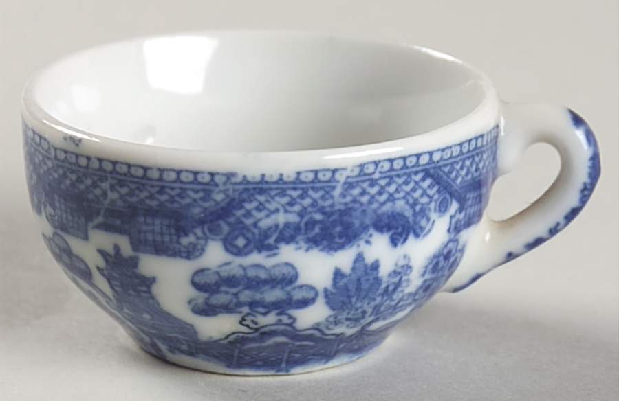 Blue Willow (Child's Set, Made in Japan) Flat Toy Cup by Japan-1