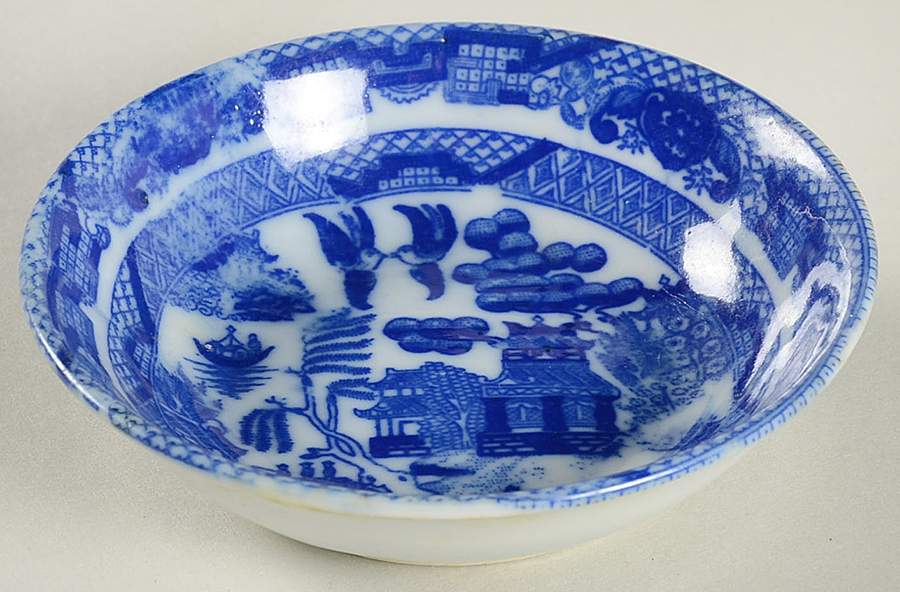 Blue Willow (Child's Set, Made in Japan) Toy Coupe Soup Bowl by Japan-1