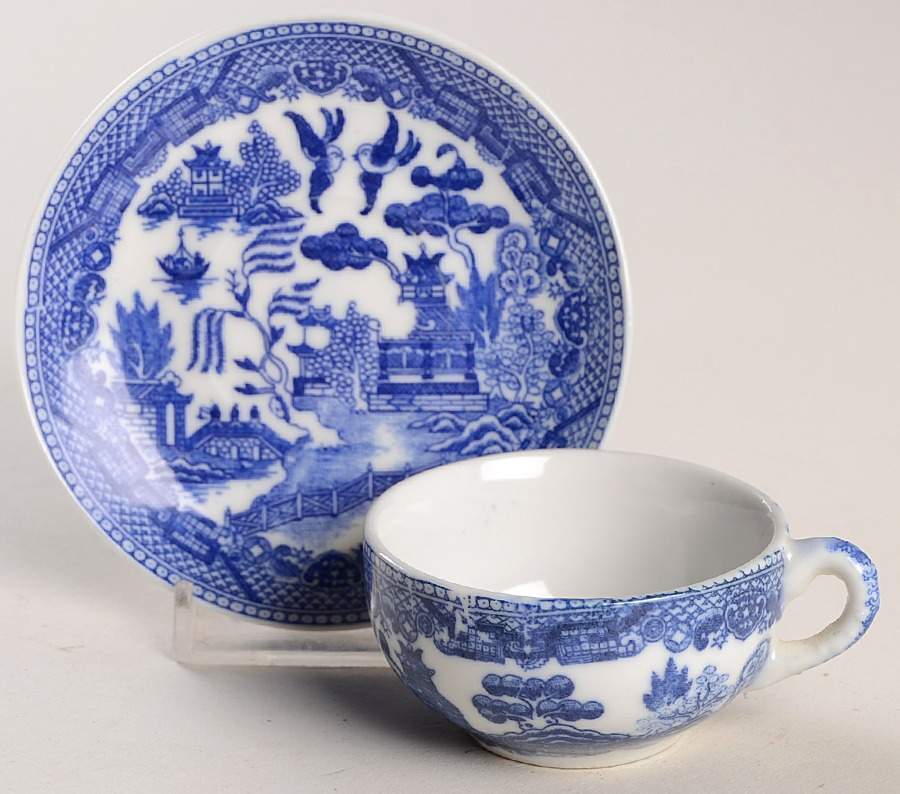 Blue Willow (Child's Set, Made in Japan) Flat Toy Cup and Saucer Set by Japan-1