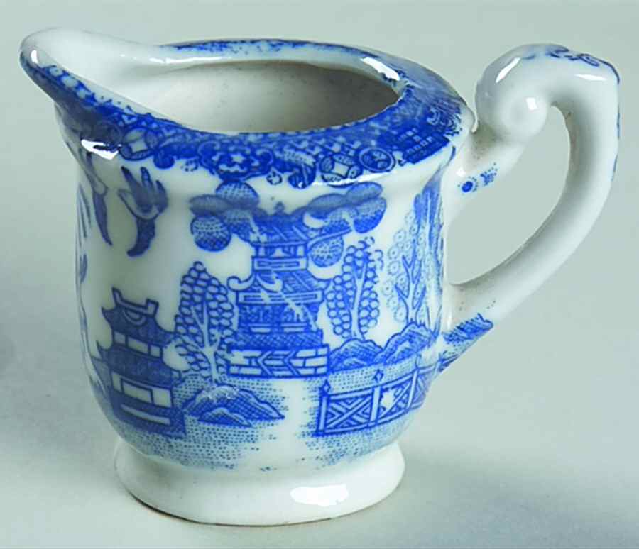 Blue Willow (Child's Set, Occupied Japan) Toy Creamer by Japan-1