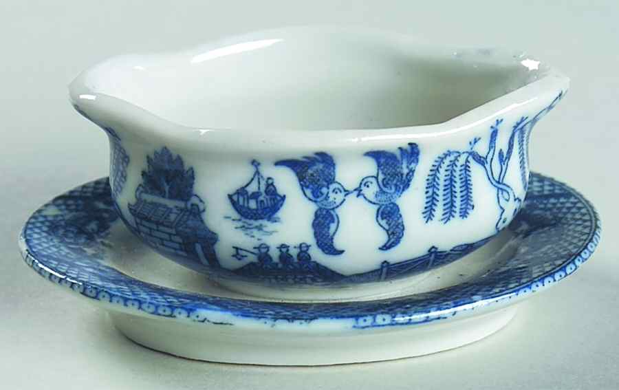Blue Willow (Child's Set, Occupied Japan) Toy Gravy with Attached Underplate by Japan-1