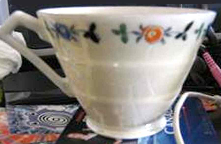 JAP765 Footed Cup by Japan-1