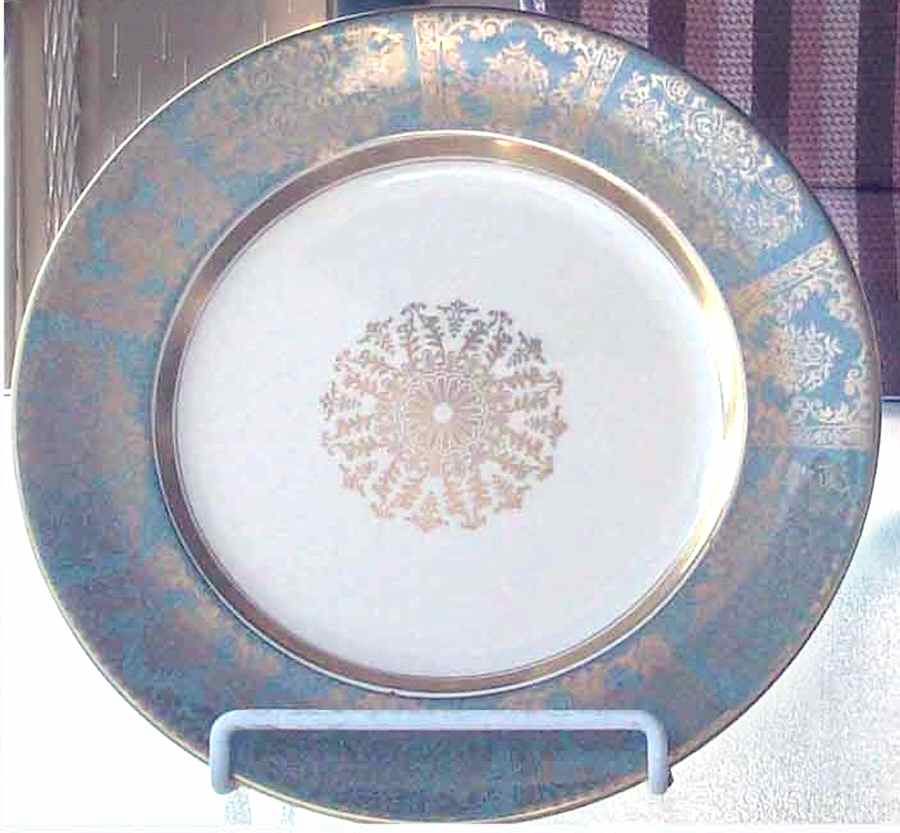 JB889 Green Dinner Plate by Johnson Brothers-1