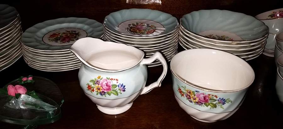 JB1004 Creamer by Johnson Brothers-1