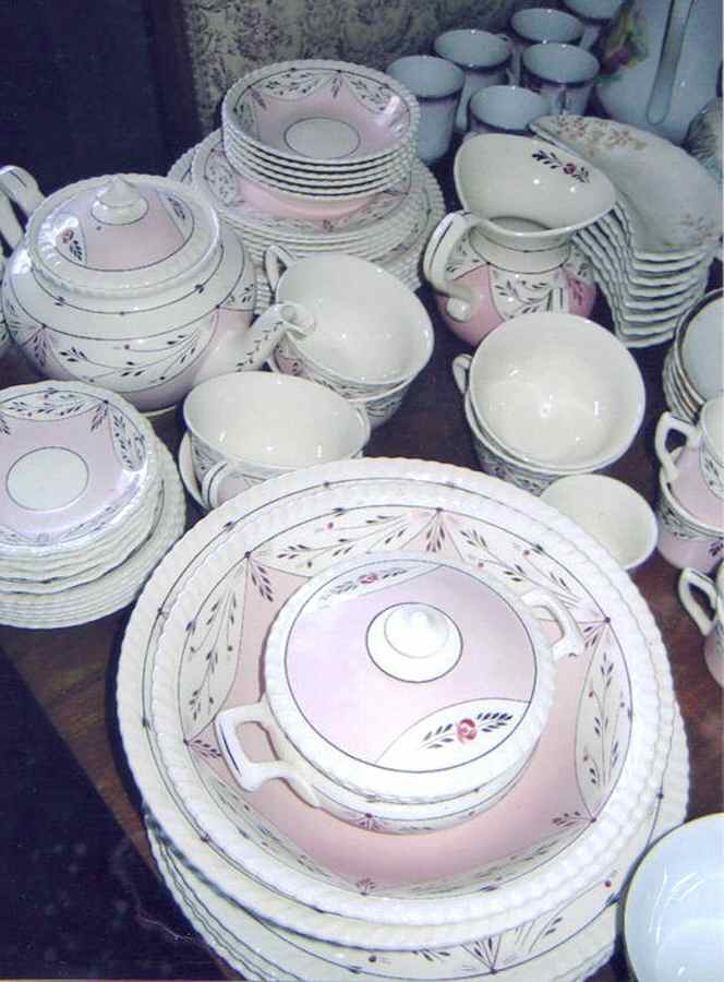 JB1008 Saucer by Johnson Brothers-1