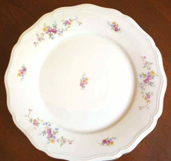JOH367 Dinner Plate by Johann Haviland-1