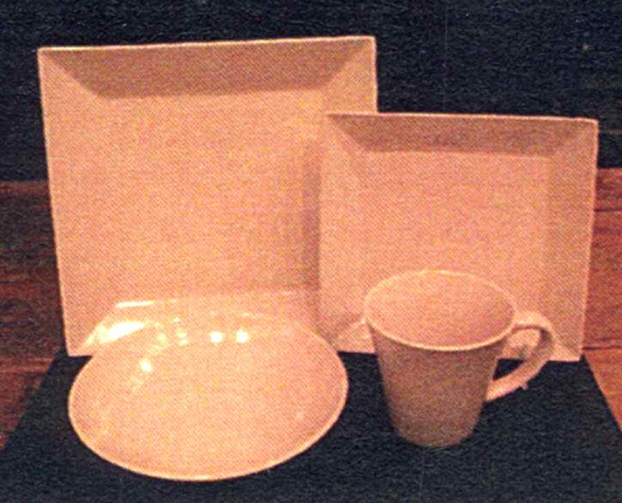 Koyo Square Pink Dinner Plate by Joseph Abboud-1