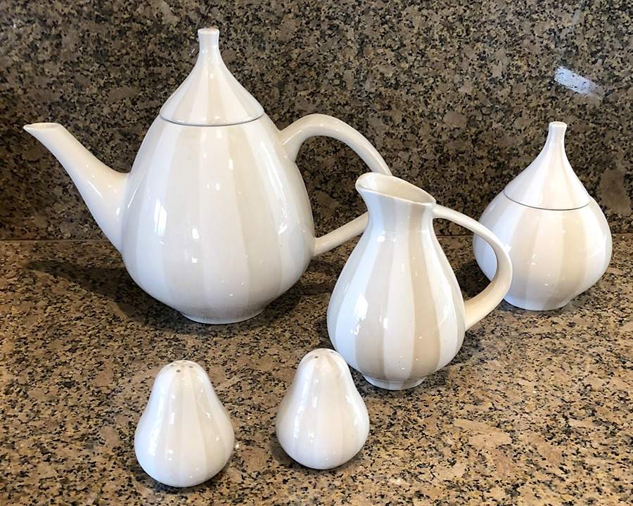 Stripes Beige Teapot & Lid by Jonathan Adler-1