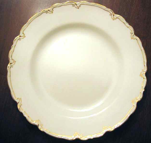 JB216 (Gold) Dinner Plate by Johnson Brothers-1