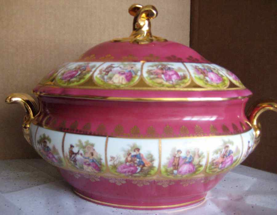 JKW29 Round Covered Vegetable by JKW Bavaria-1