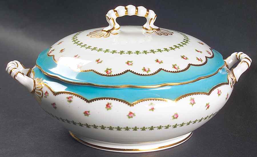 19448 Round Covered Vegetable by George Jones & Sons-1