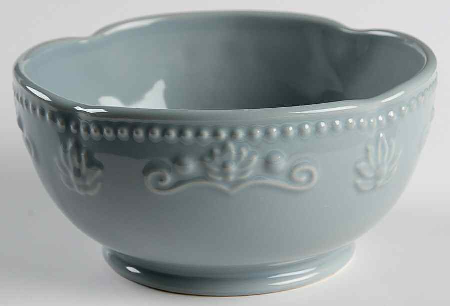Scalloped Floral Blue Soup/Cereal Bowl by Jaclyn Smith-1