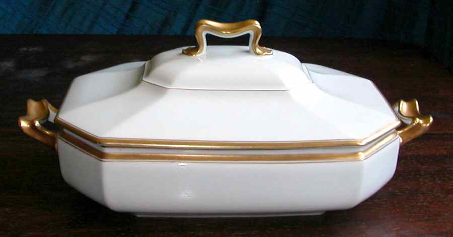 10000 Oval Covered Vegetable by Johann Haviland-1