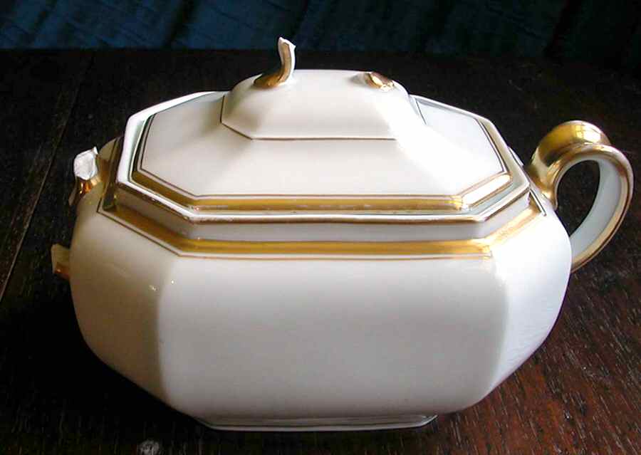 10000 Sugar Bowl & Lid by Johann Haviland-1