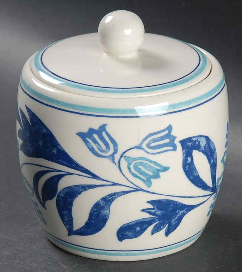 Farmhouse Blue Fern Sugar Bowl & Lid by Johnson Brothers-1
