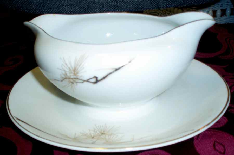 1743 Gravy Boat with Attached Underplate by Jyoto-1