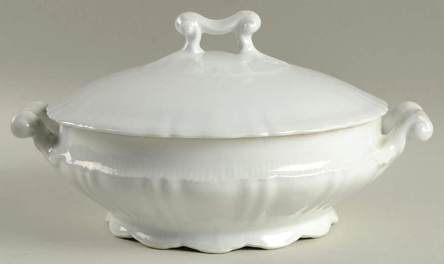 JB1045 Round Covered Vegetable by Johnson Brothers-1