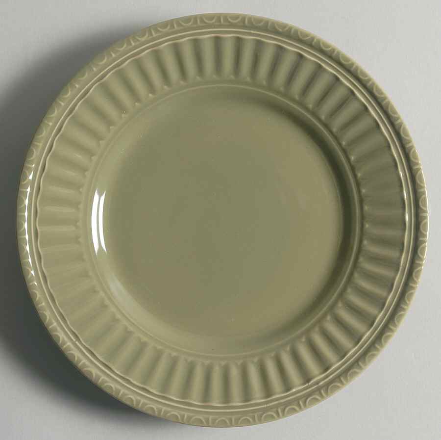 Italiana Dark Green Salad Plate by JCPenney-1